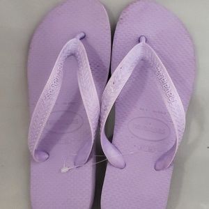 NWOT -Havaianas Top Flip Flops 6M-Lilac